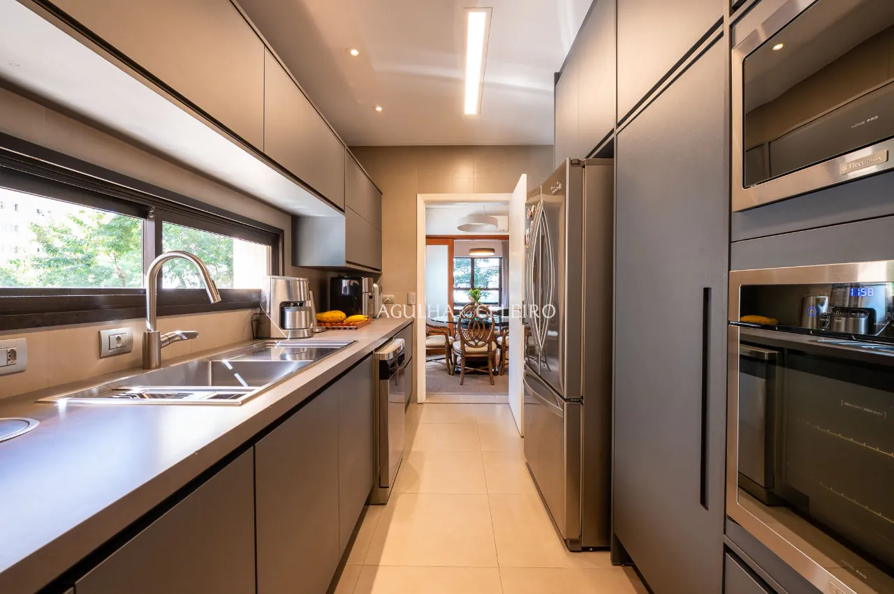 Apartamento impecável à venda em Moema Pássaros. – 19818