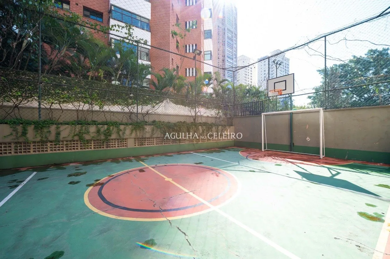 Apartamento impecável à venda em Moema Pássaros. – 19818