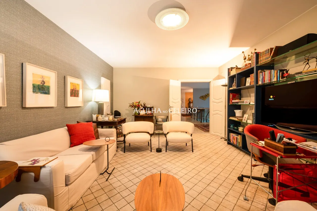 Apartamento incrível em rua tranquila à venda no Jardim América. – 19853