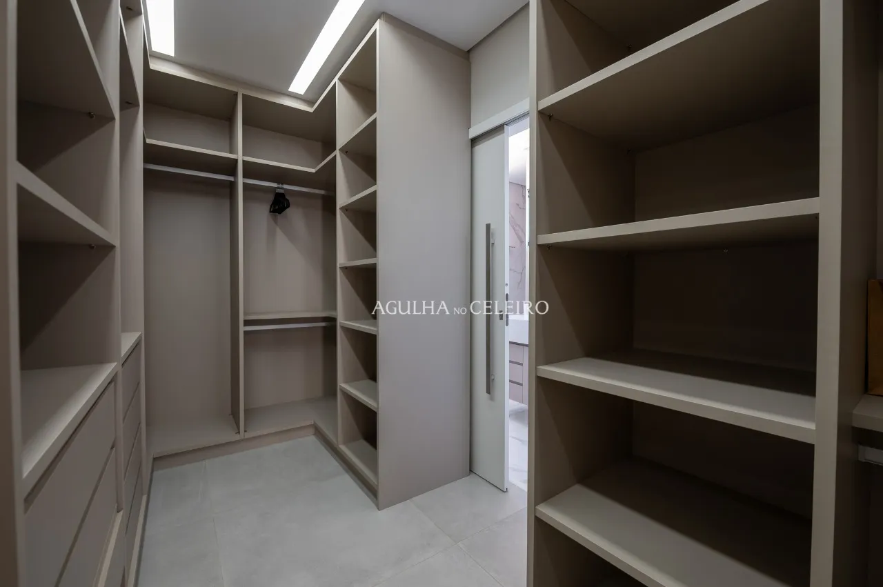 Casa deslumbrante em Terras de São José II – Venda Mobiliada – 19860