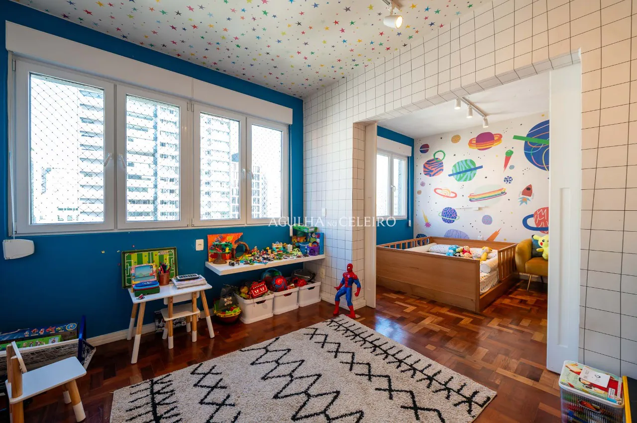 Cobertura com reforma sofisticada à venda em Pinheiros – CO0299