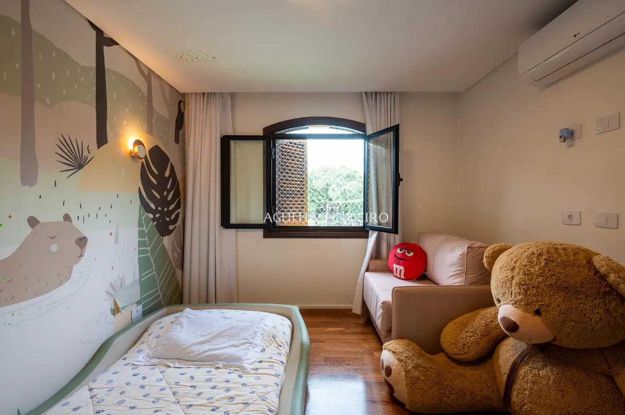 Cobertura em condomínio com personalidade de uma casa à venda no Alto de Pinheiros. – CO0506