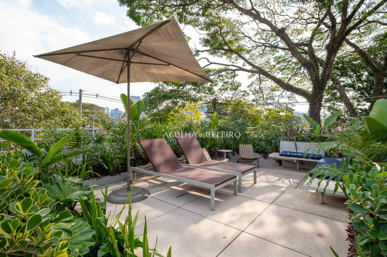 a-casa-do-jardim-paulista-entre-arvores-e-janelas-19976-15