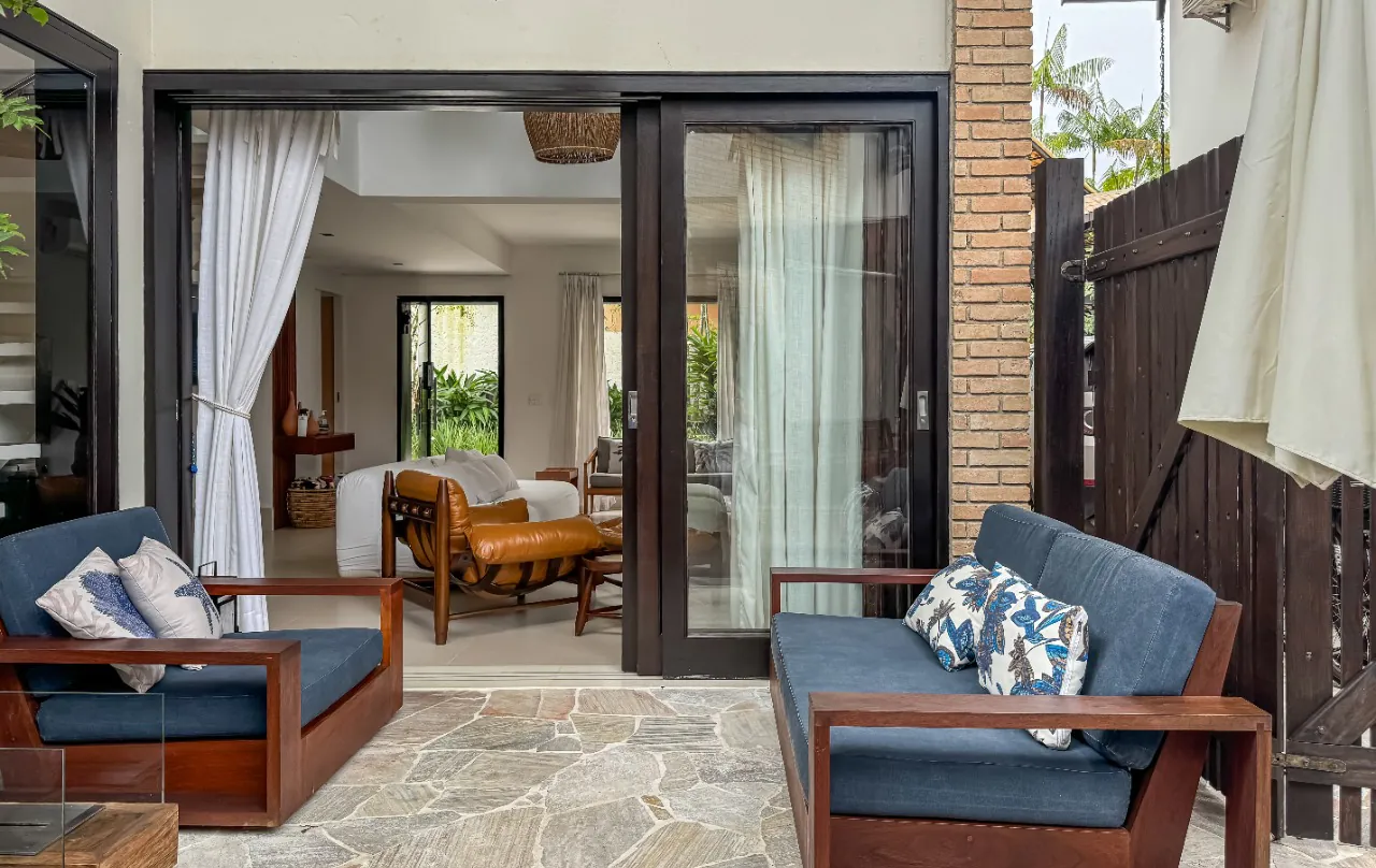 casa-mobiliada-com-reforma-descolada-ambientes-integrados-e-area-externa-excelente-em-juquehy-19952-10