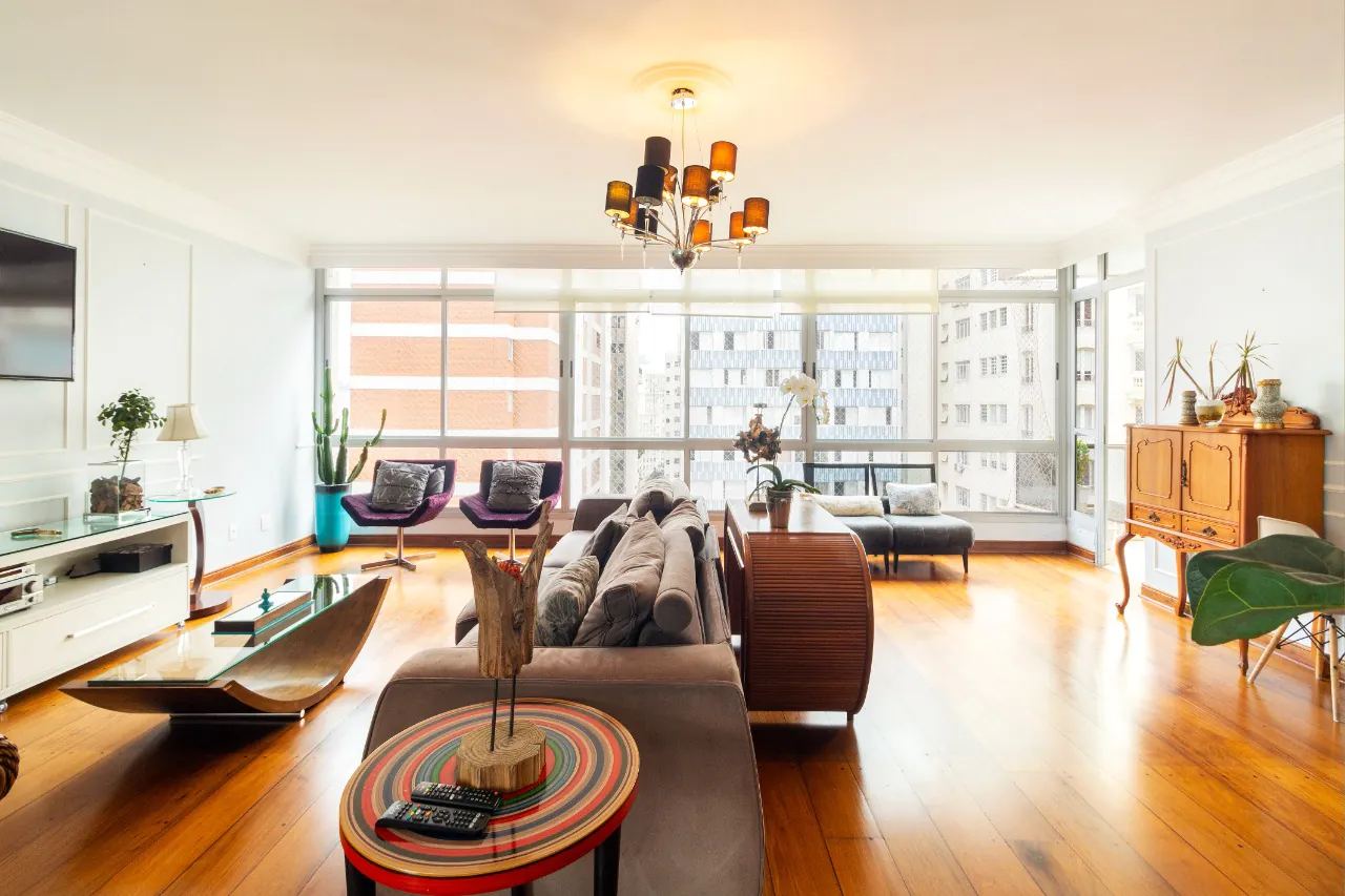 Apartamento com reforma completa à venda no Jardim América – 10053