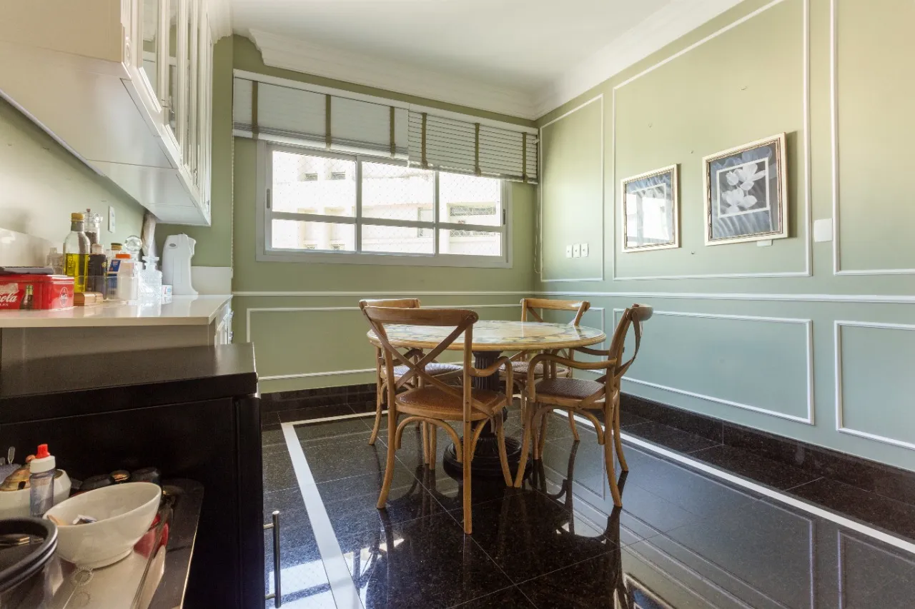 Apartamento com reforma completa à venda no Jardim América – 10053