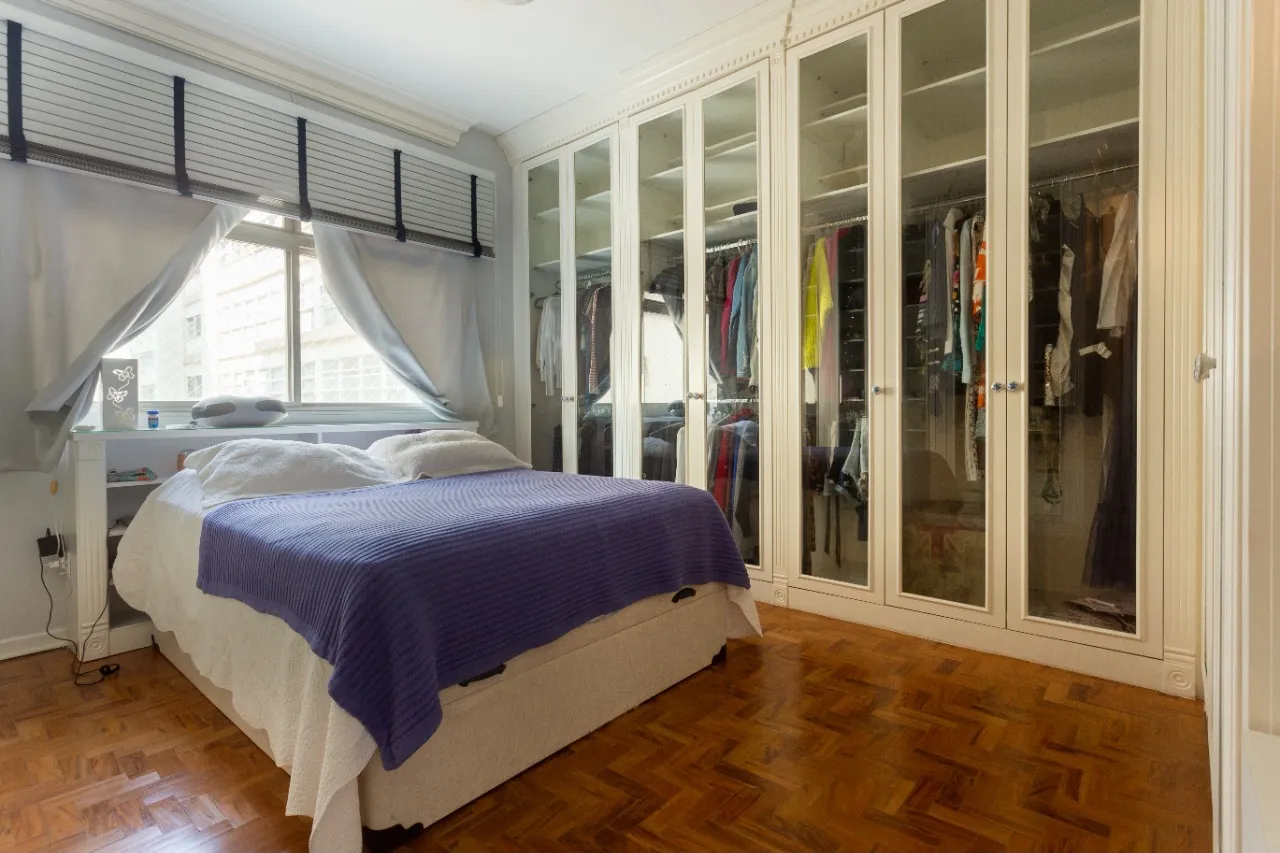 Apartamento com reforma completa à venda no Jardim América – 10053