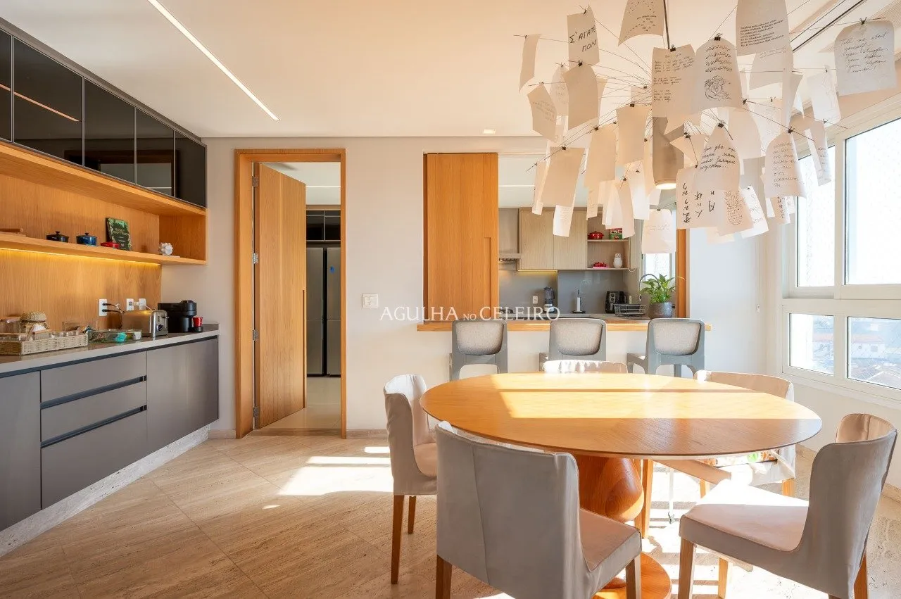 Apartamento de alto padrão com tudo o que sua família precisa à venda no Jardim Guedala. – 19436