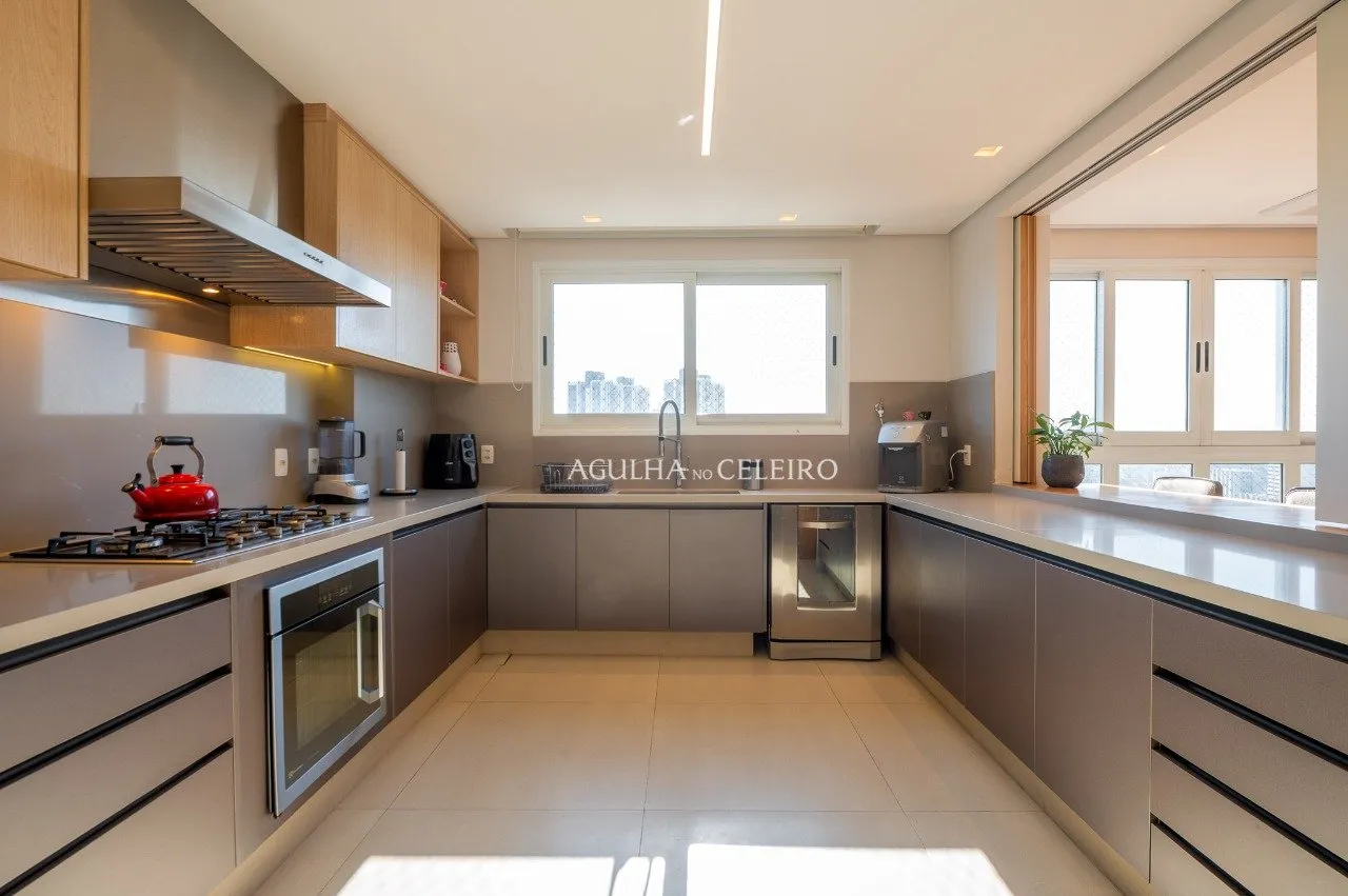 Apartamento de alto padrão com tudo o que sua família precisa à venda no Jardim Guedala. – 19436