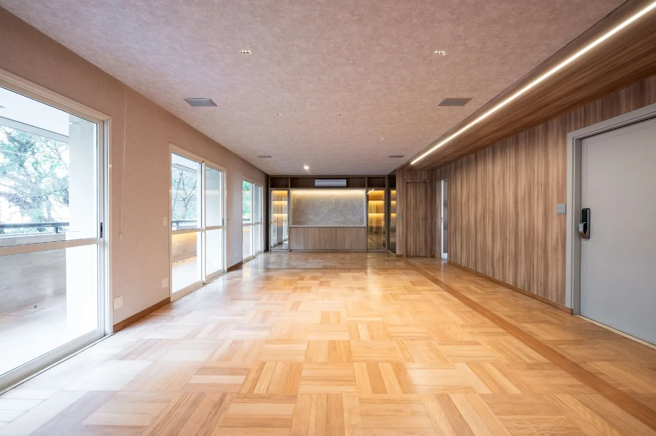 Apartamento reformado com ótima planta à venda no Paraíso. – 19655