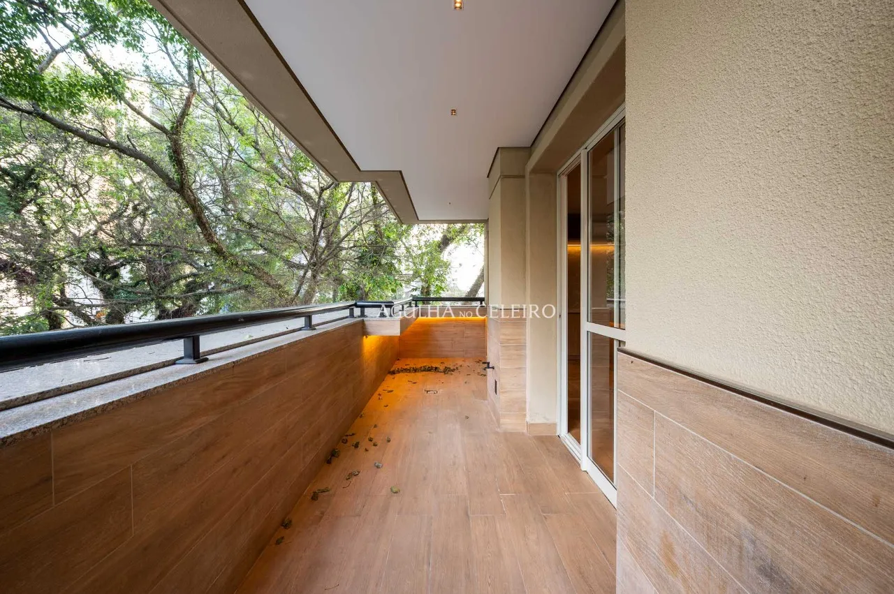 Apartamento reformado com ótima planta à venda no Paraíso. – 19655