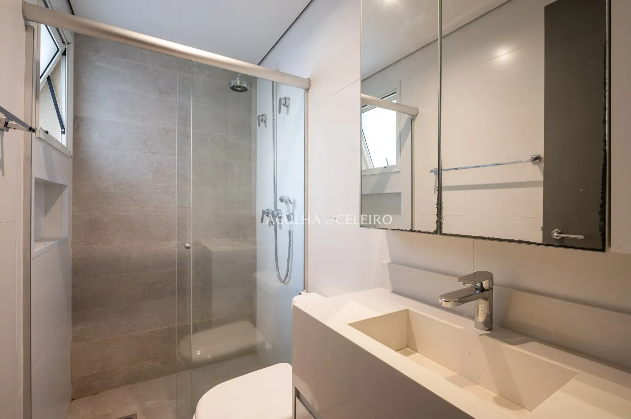 Apartamento reformado com ótima planta à venda no Paraíso. – 19655