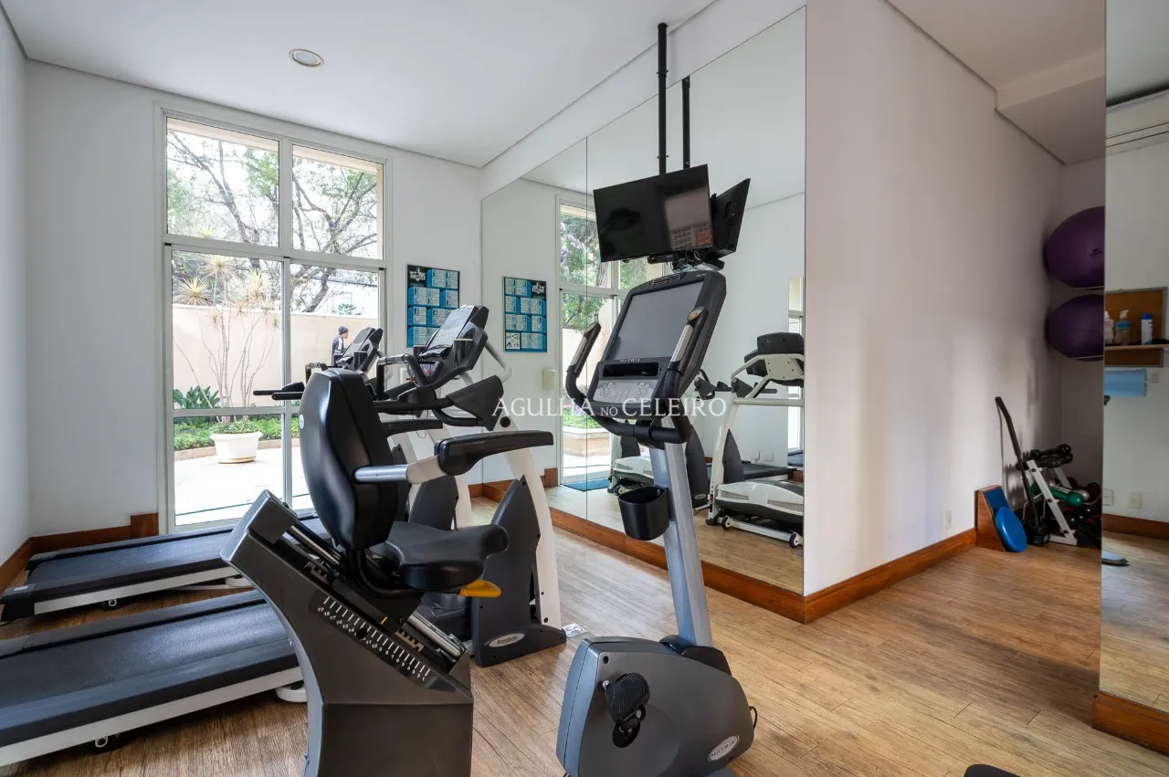 Apartamento reformado com ótima planta à venda no Paraíso. – 19655