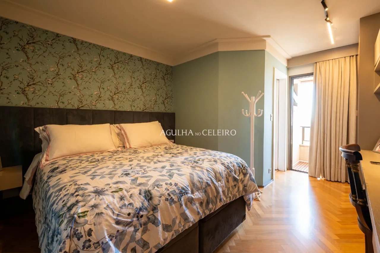 Apartamento reformado á venda em Perdizes. – 19850