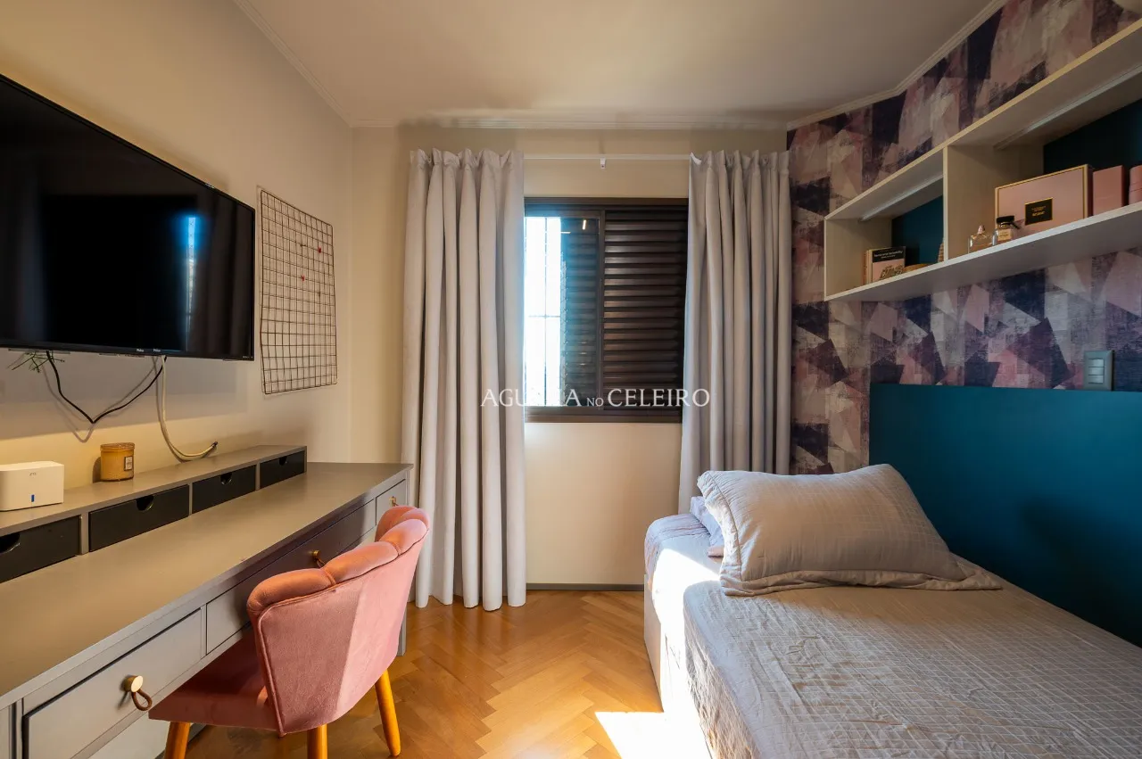 Apartamento reformado á venda em Perdizes. – 19850