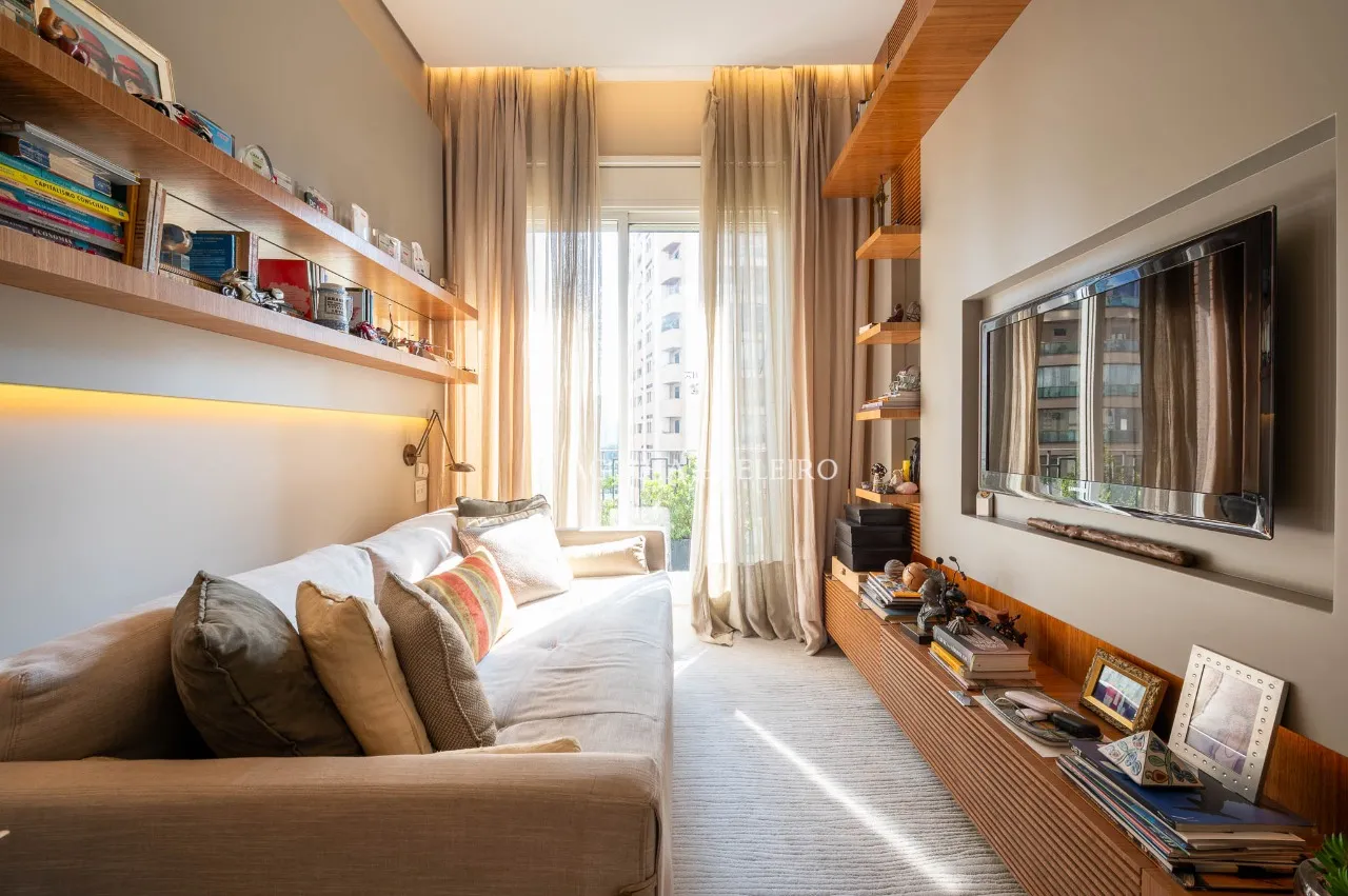 Apartamento impecável à venda, na rua mais cobiçada do Itaim Bibi – 19899