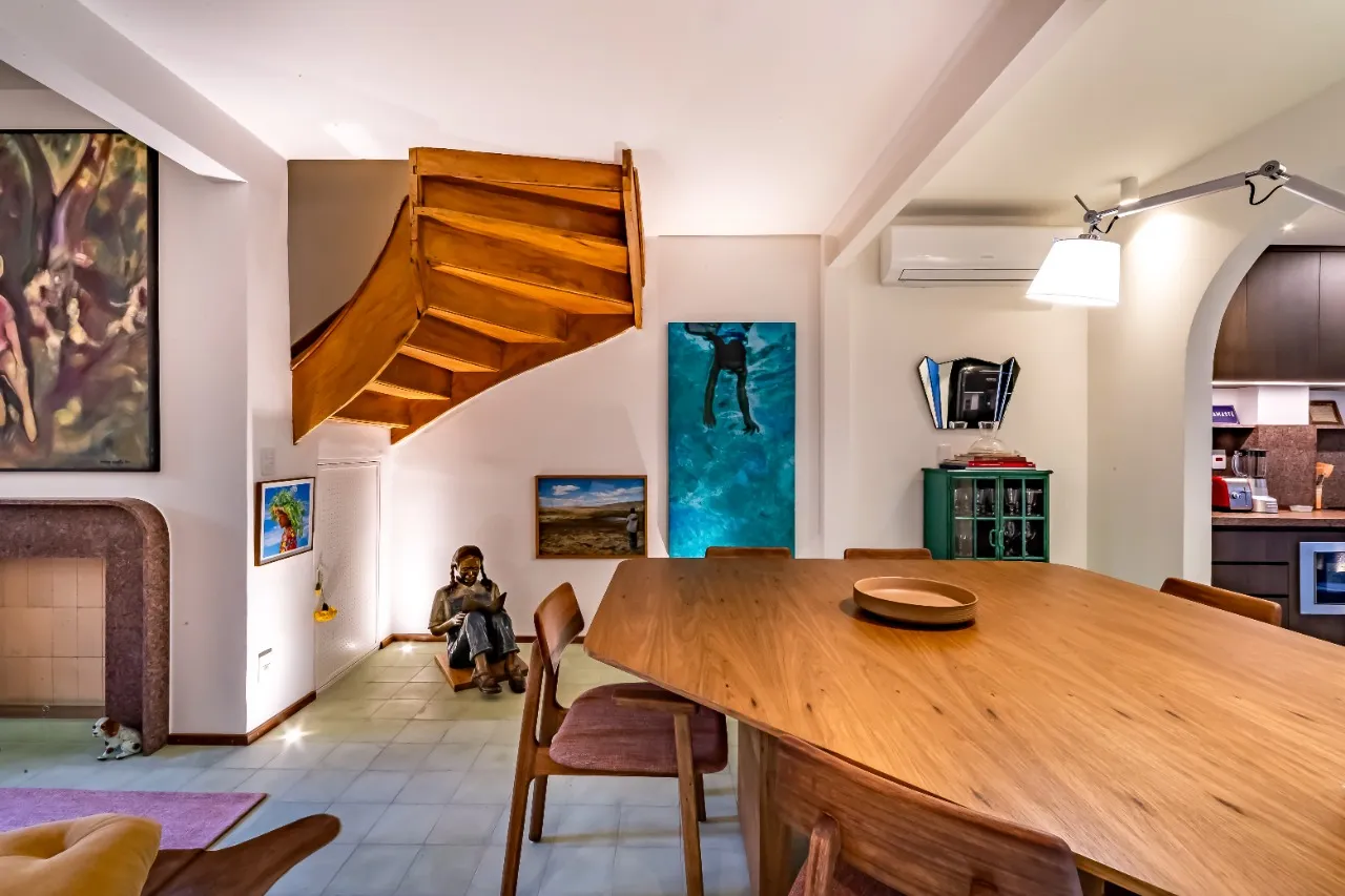 Casa de vila com projeto integrado, lindos acabamentos e excelente localização no Jardim América. – 19920