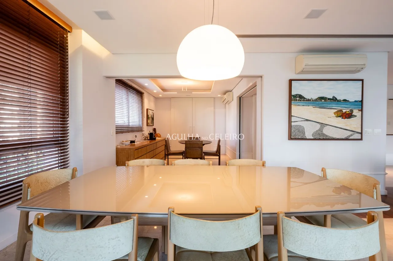 Apartamento com planta generosa na melhor rua à venda no Campo Belo. – 19941