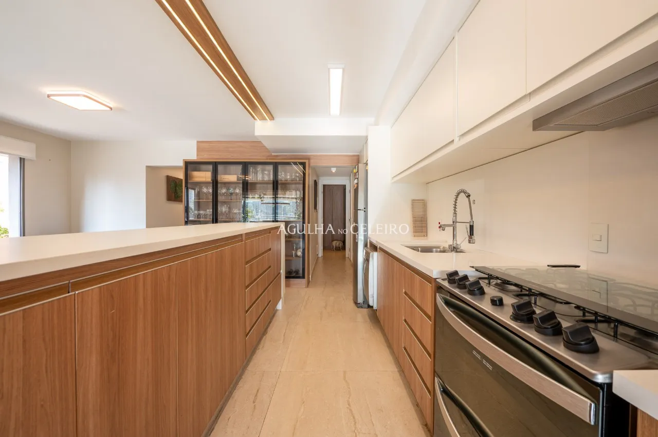 Lindo apartamento garden reformado e muito iluminado à venda em Perdizes. – 20021