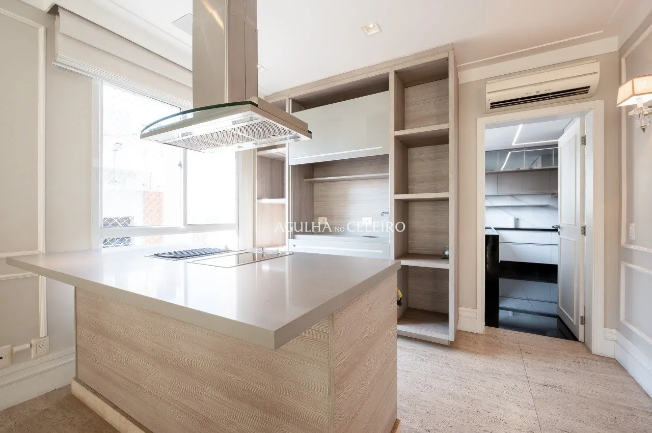 Apartamento espaçoso e iluminado para venda no Itaim Bibi – AP0075