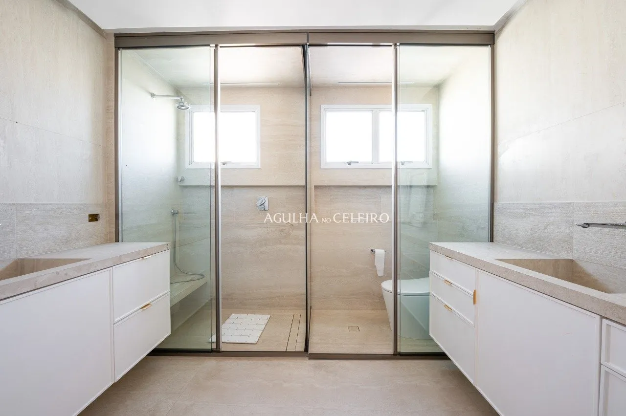 Apartamento espaçoso e iluminado para venda no Itaim Bibi – AP0075