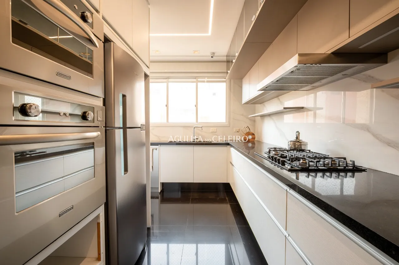 Apartamento espaçoso e iluminado para venda no Itaim Bibi – AP0075