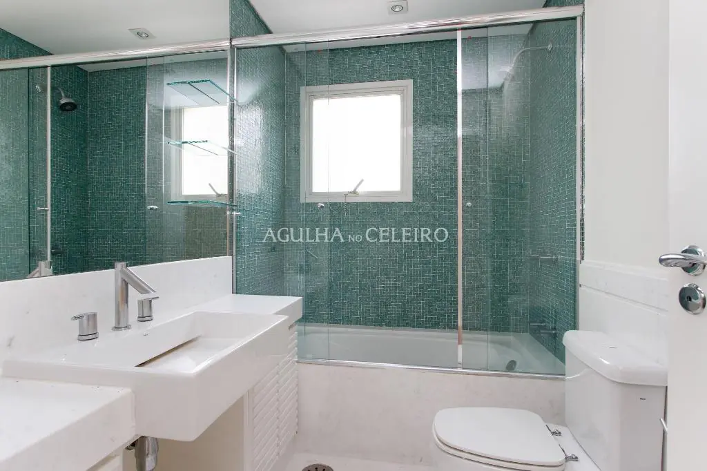 Apartamento impecável em condomínio ícone no coração do Itaim Bibi – AP2115