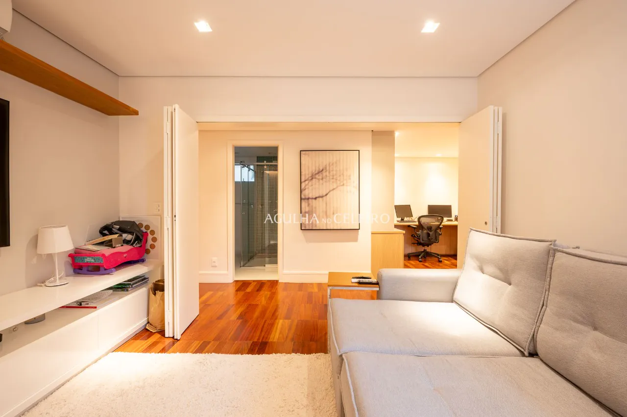 Apartamento reformado e elegante em rua tranquila do Jardim Paulista. – AP6102