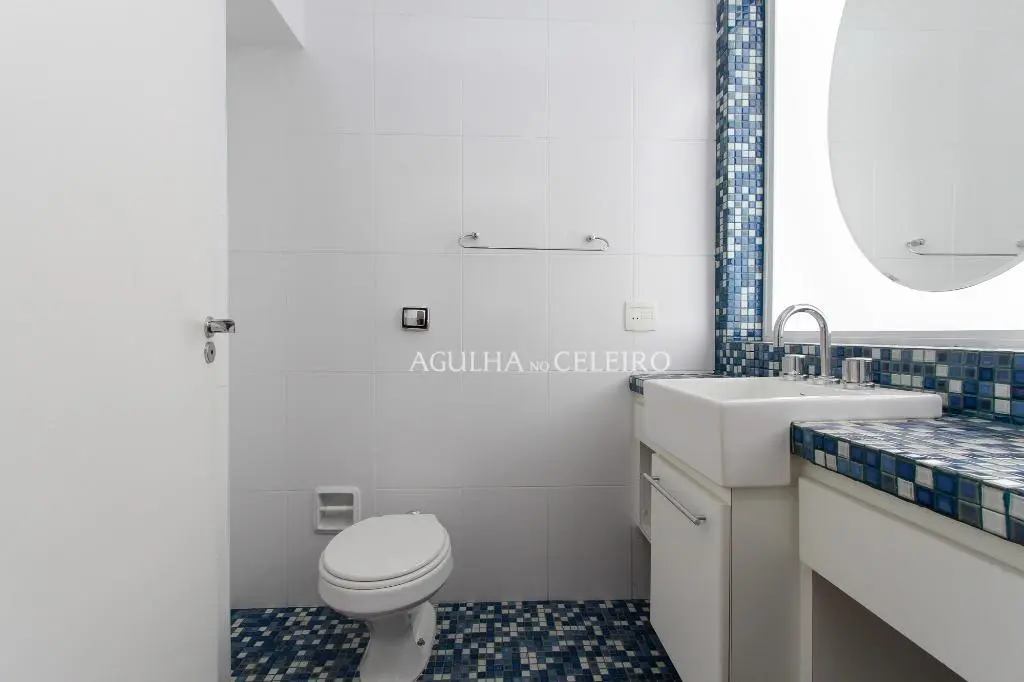 Casa linda e com muito espaço à venda no Alto de Pinheiros. – CA0246