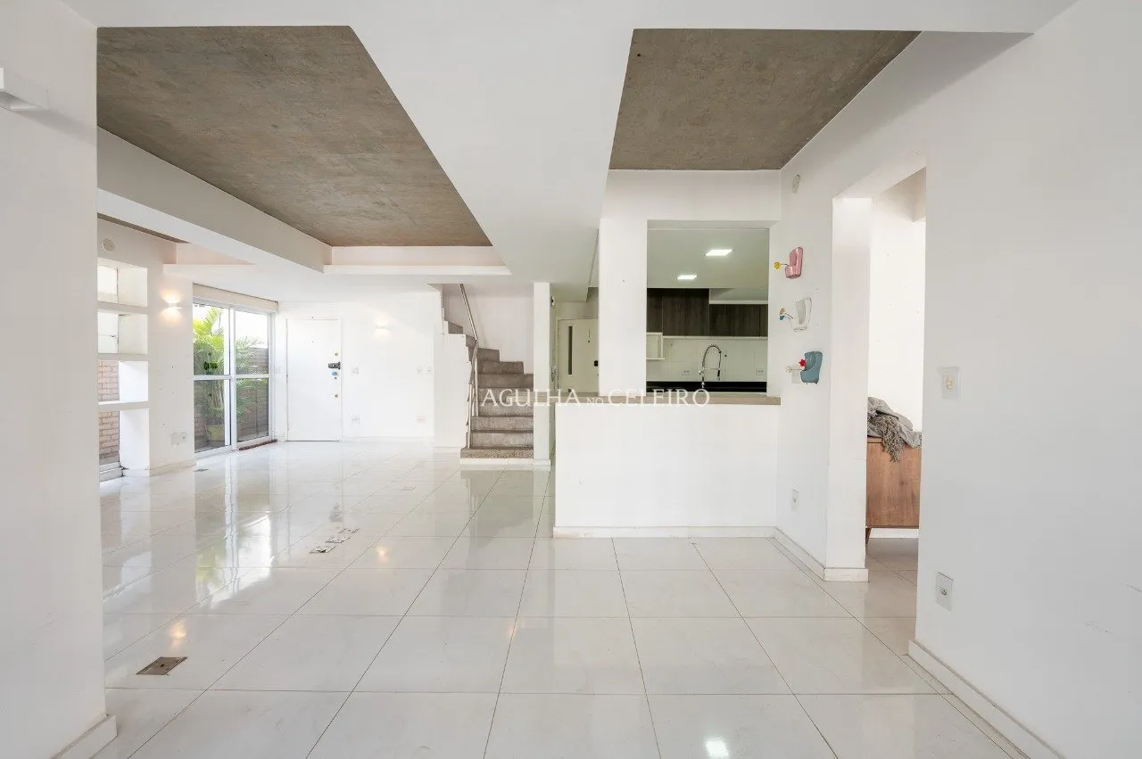 Descubra o previlégio de viver em uma cobertura no coração do Jardim América. – CO0057