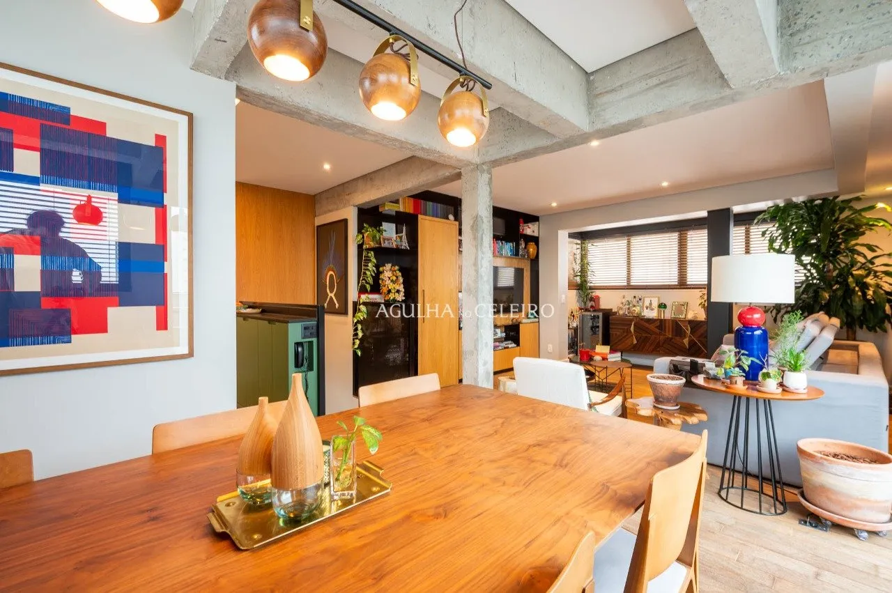 Cobertura dos sonhos super reformada à venda em Pinheiros. – CO0404