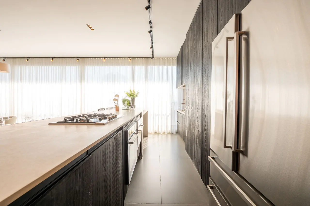 um-lindenberg-como-se-espera-no-coracao-do-itaim-bibi-20024-3