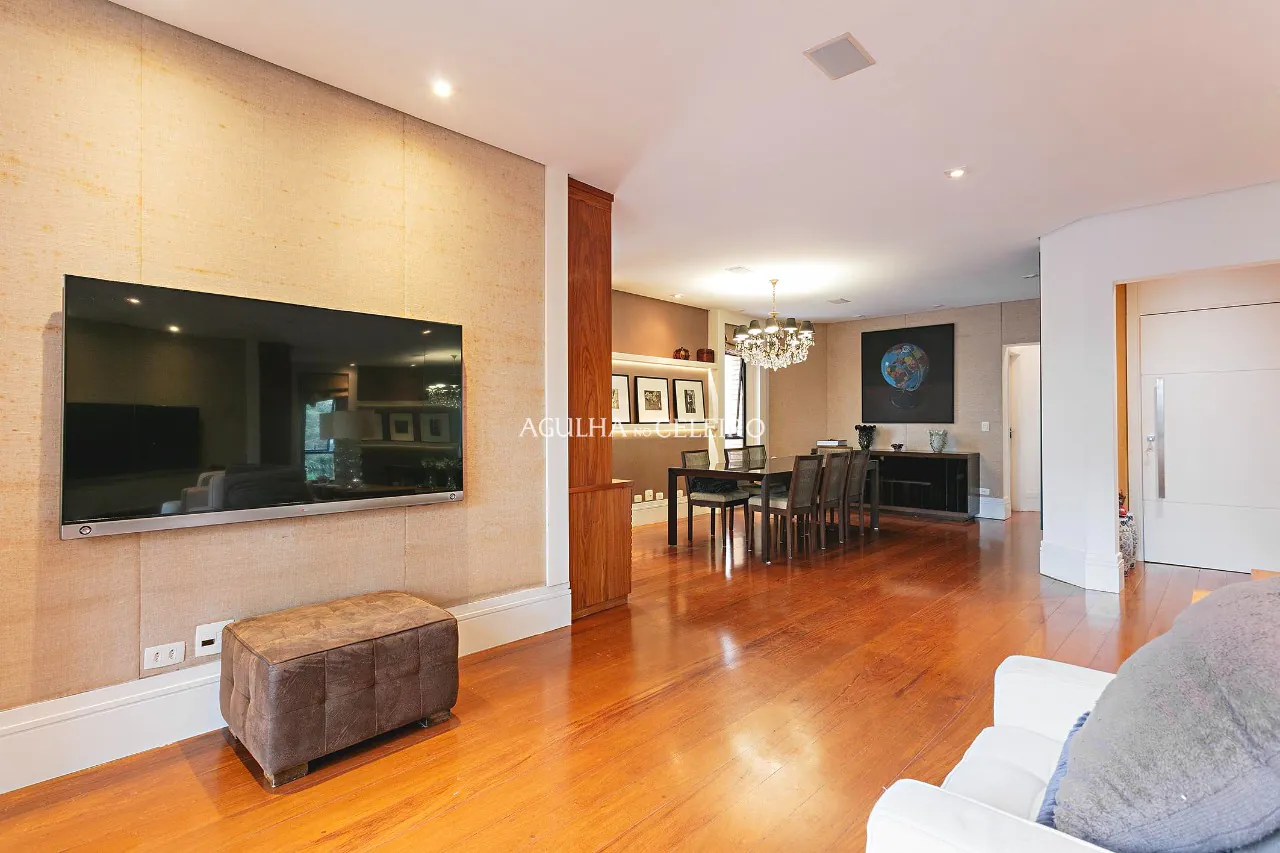 apartamento-com-sacada-em-rua-cobicada-no-brooklin-novo-20241-1