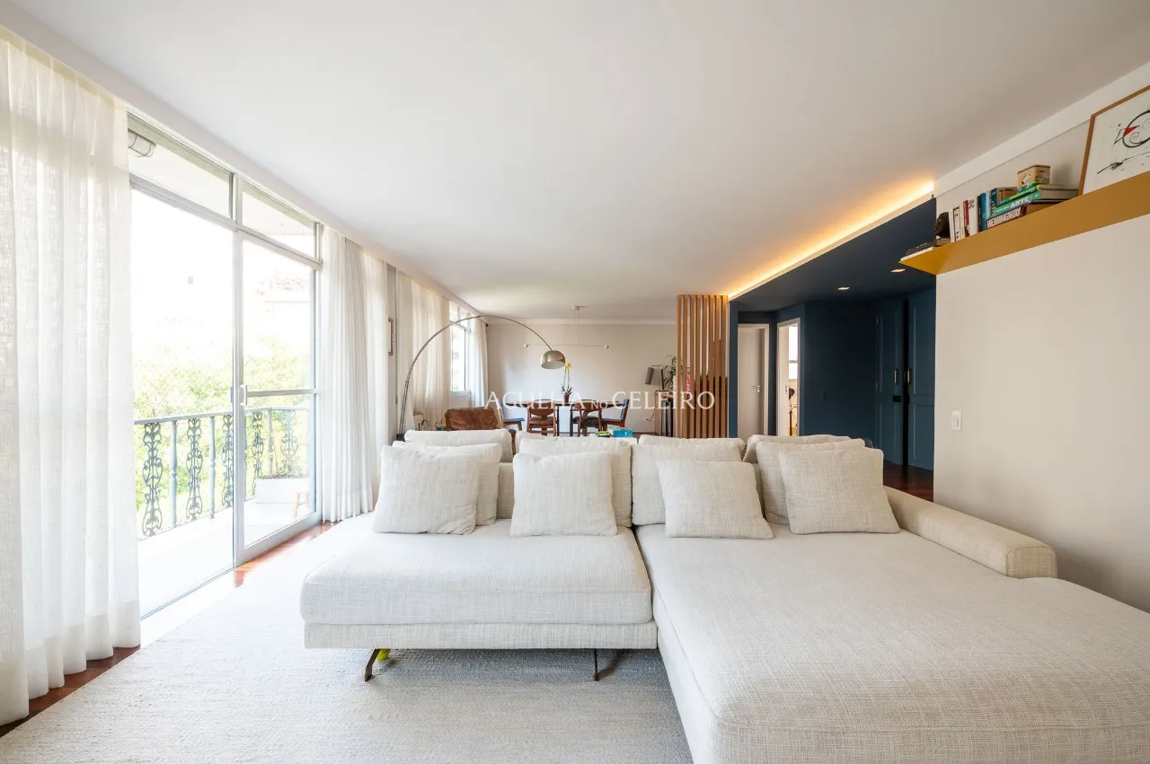 Apartamento reformado à venda na parte baixa do Jardim América – 13360