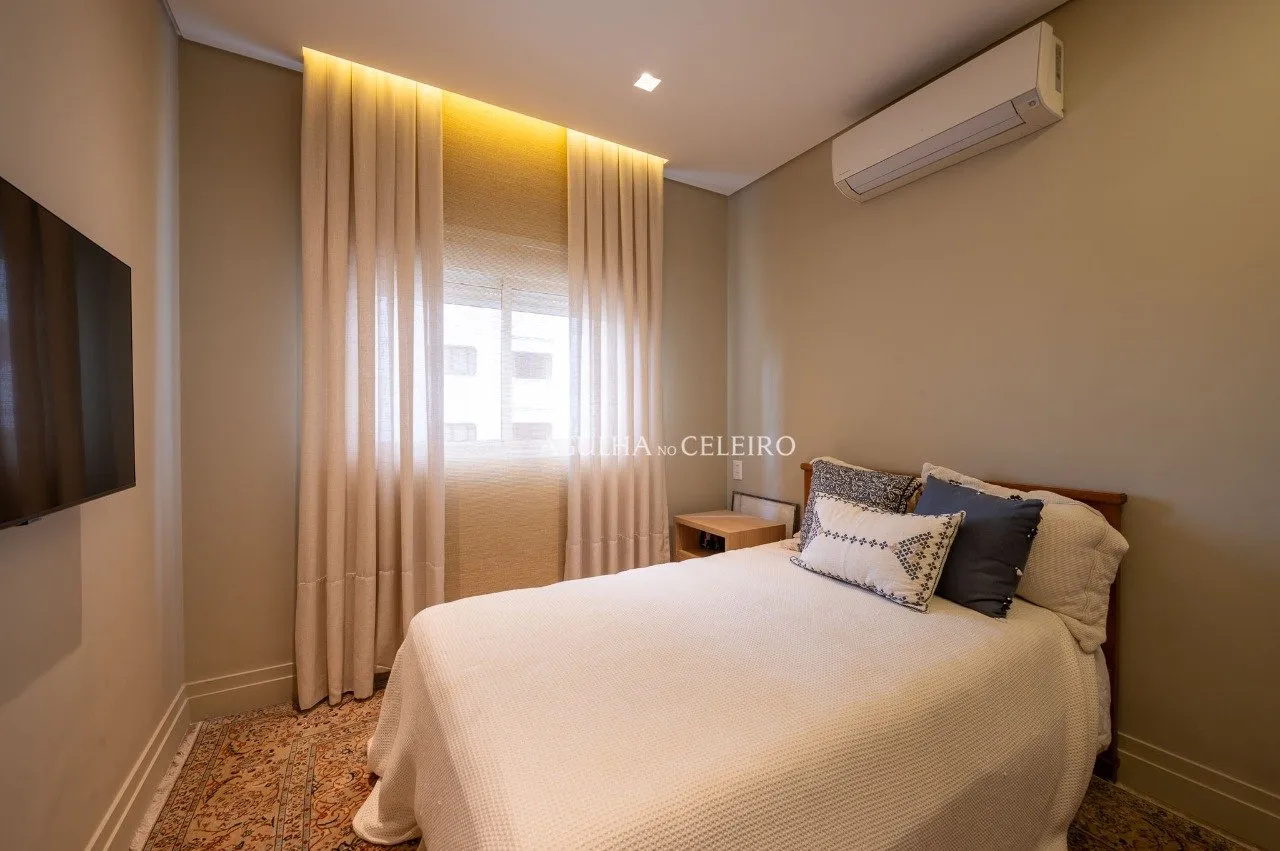 Cobertura à venda na Vila Nova Conceição, com vista deslumbrante. – 18033