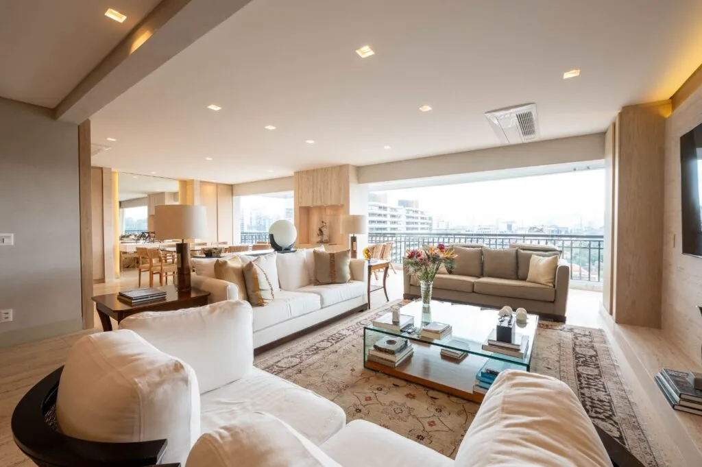 Cobertura à venda na Vila Nova Conceição, com vista deslumbrante. – 18033