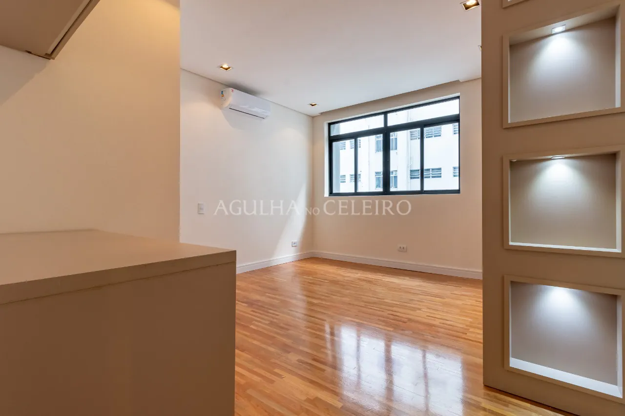 Equilíbrio perfeito entre conforto, praticidade e localização privilegiada na icônica Rua Oscar Freire, Jardim América – 18270