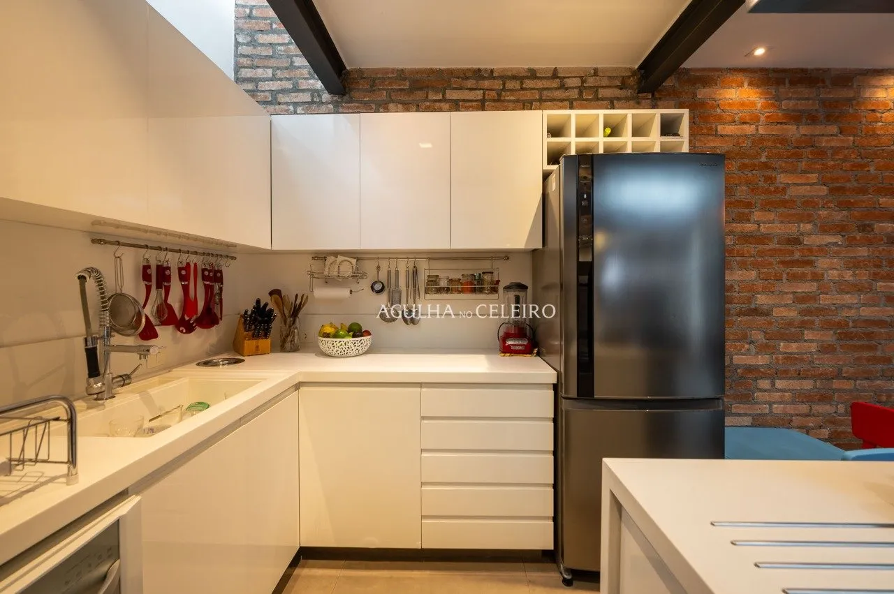 Casa de Vila Charmosa- Totalmente Reformada com Projeto de Arquiteta Renomada! – 18494