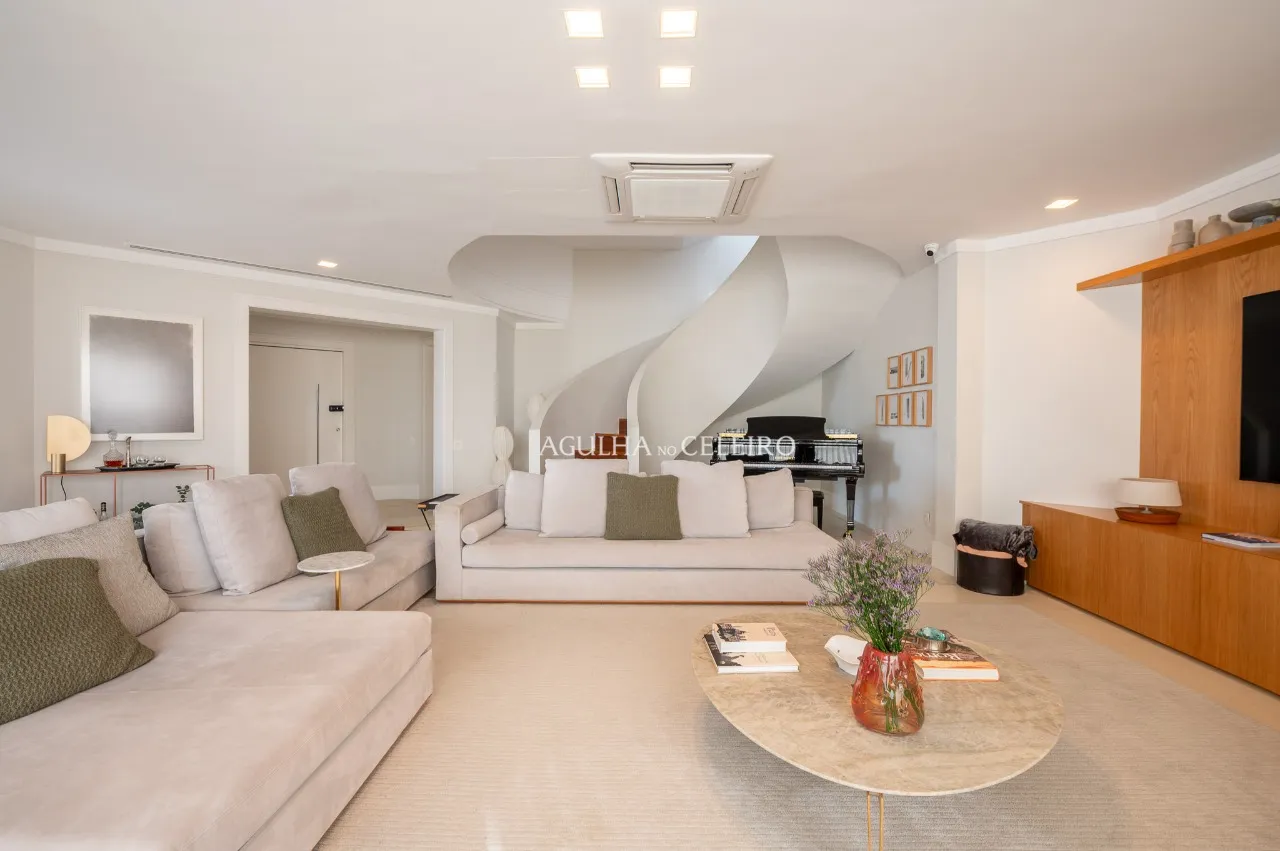 Um charme de cobertura à venda no Alto de Pinheiros – 19174