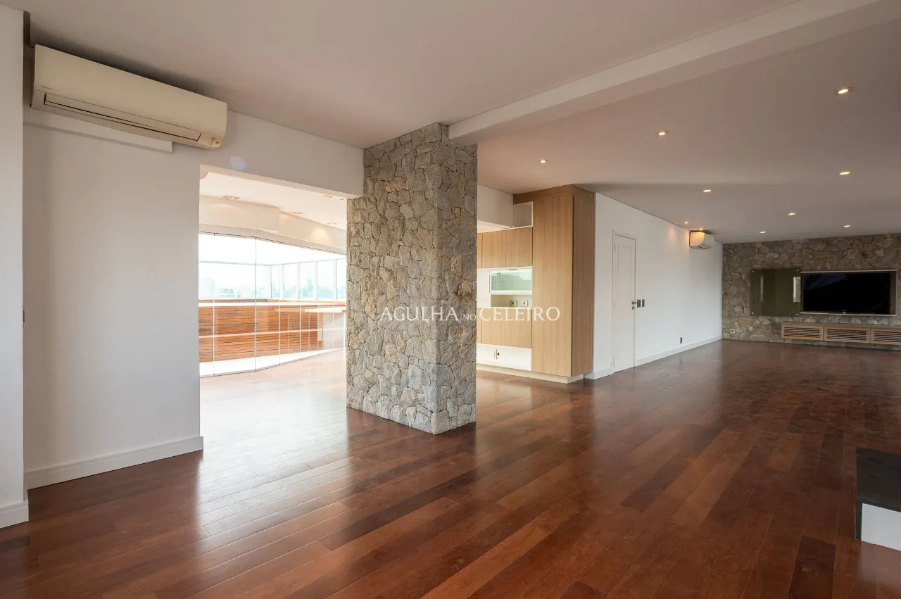 Cobertura duplex com piscina à venda no itaim Bibi. – 20049