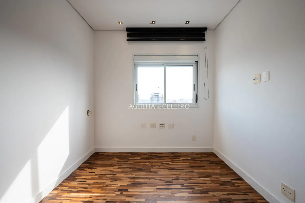 Cobertura duplex com piscina à venda no itaim Bibi. – 20049