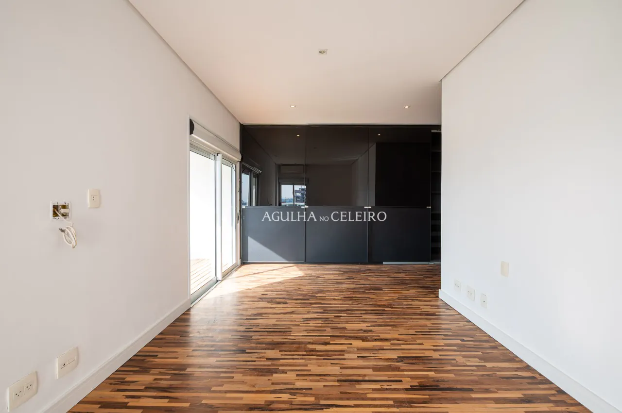 Cobertura duplex com piscina à venda no itaim Bibi. – 20049