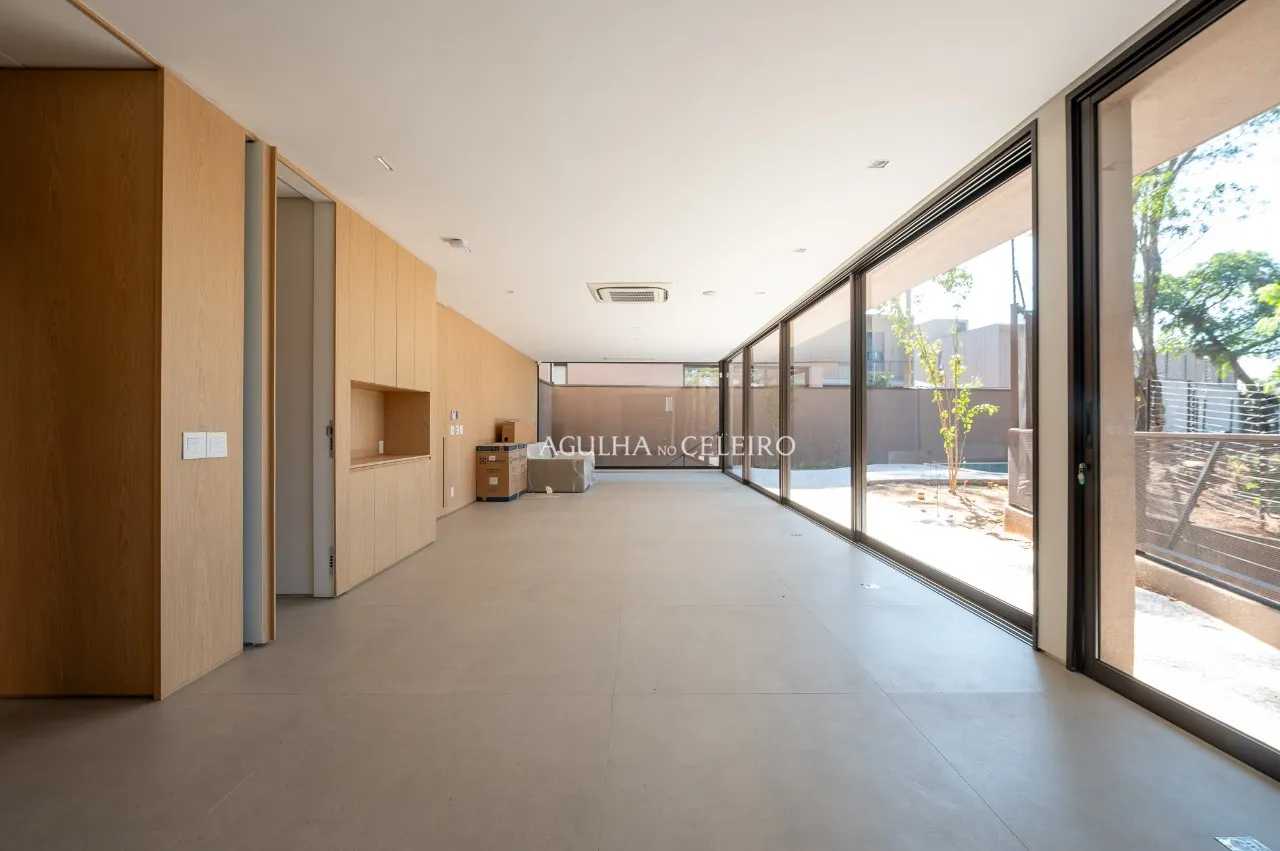 Residência sofisticada em condomínio exclusivo na Cidade Jardim. – 20088