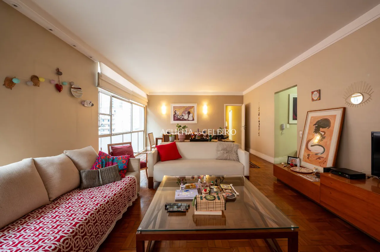 Apartamento bem localizado para personalizar à venda no Jardim América – 20115