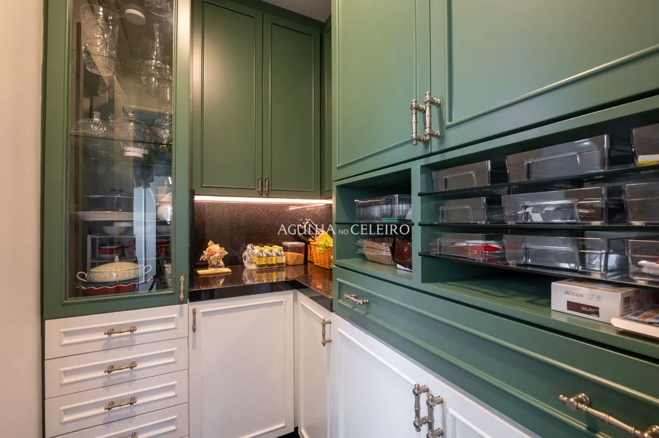 Apartamento Maravilhoso e Reformado na melhor localizacao do Paraíso – 20136