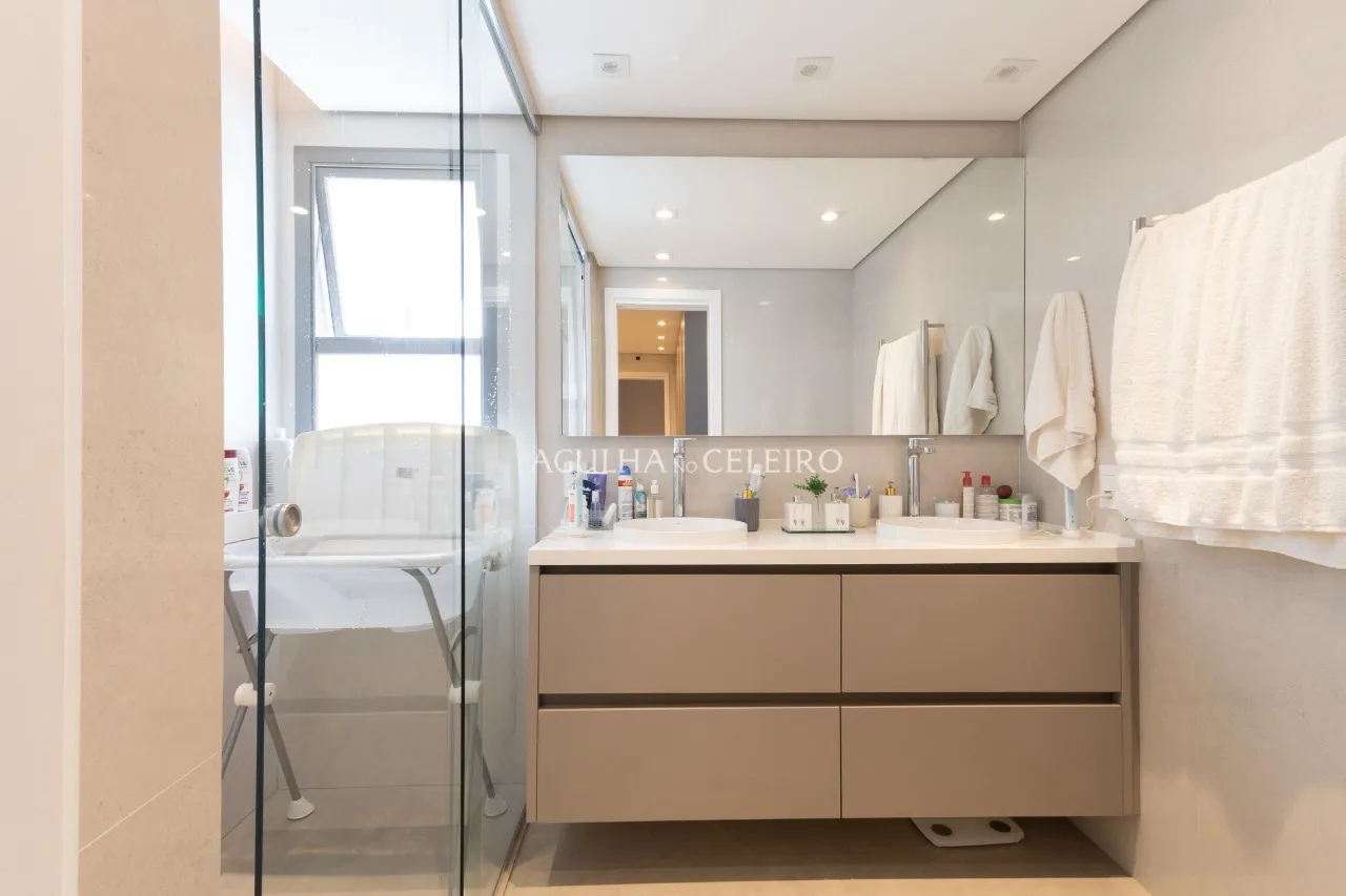 Apartamento sofisticado à venda em Moema – 20138