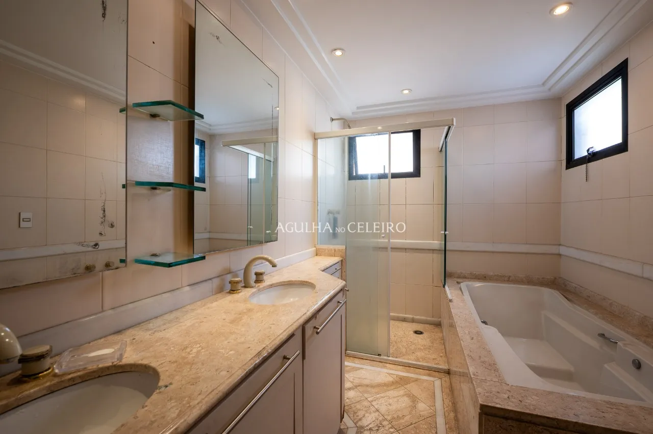 Conforto, sofisticação e praticidade em uma localização privilegiada. – 20149