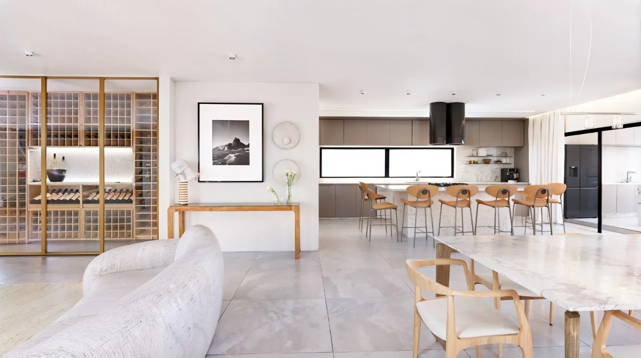 Casa recém construída no Alto de Pinheiros. – 20166