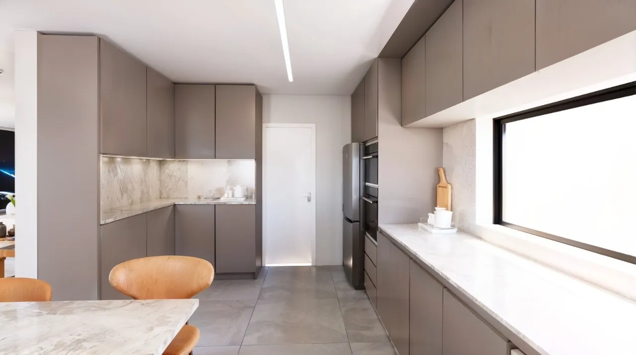 Casa recém construída no Alto de Pinheiros. – 20166