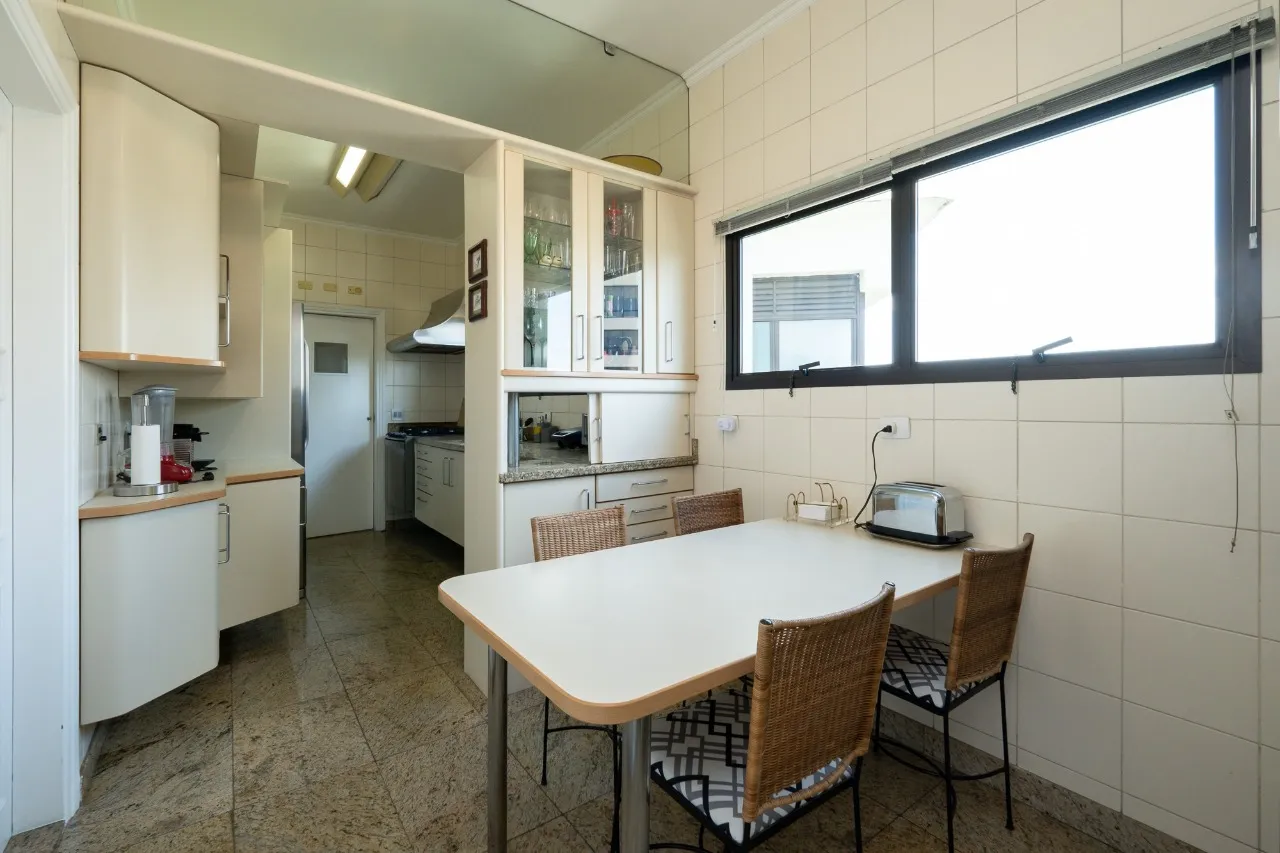 Cobertura Duplex fora de rota à venda em Moema. – 20171